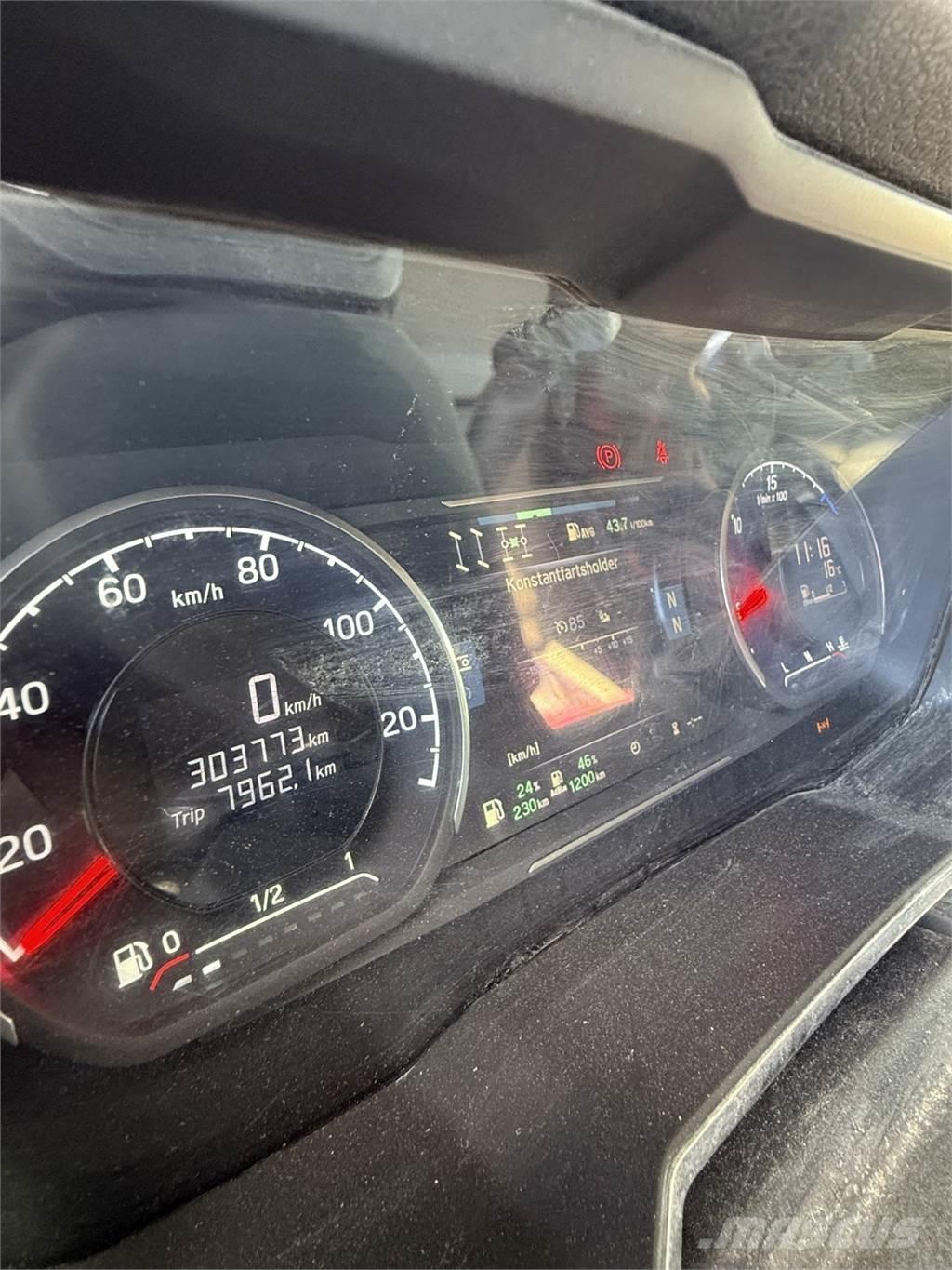 Scania R500 XT 8X4 ダンプ