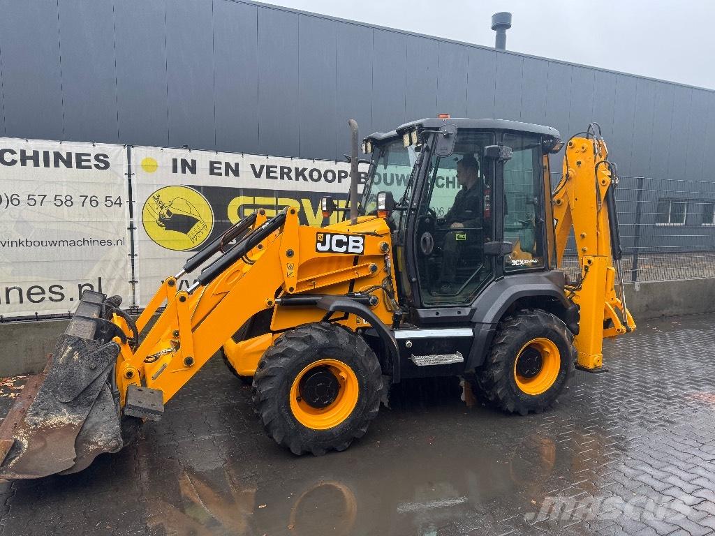 JCB 3CX compact バックホーローダー