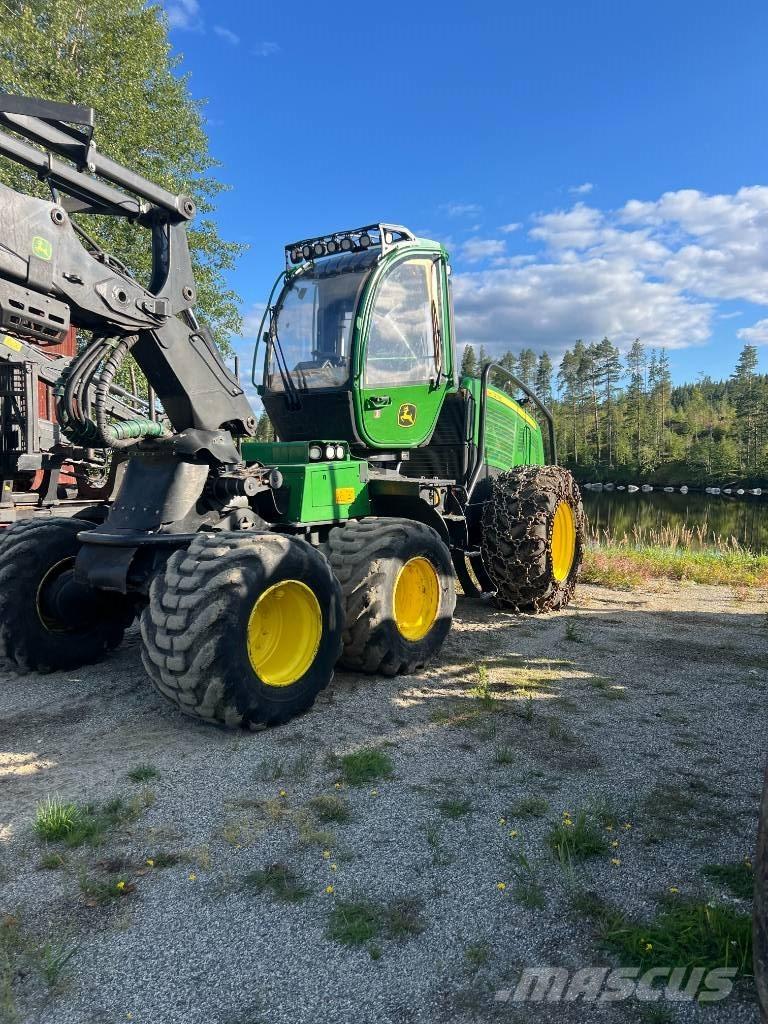 John Deere 1170 E ハーベスター