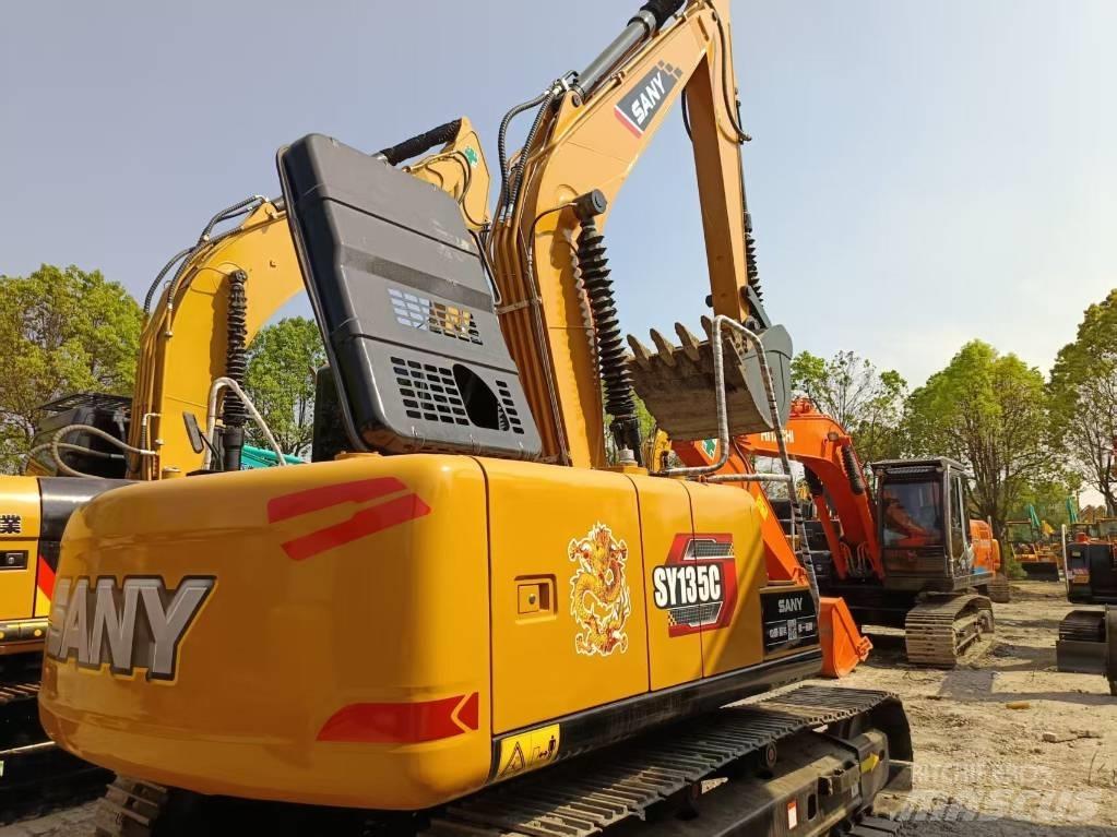 Sany SY135C 大型油圧ショベル12t以上（パワーショベル・ユンボ）