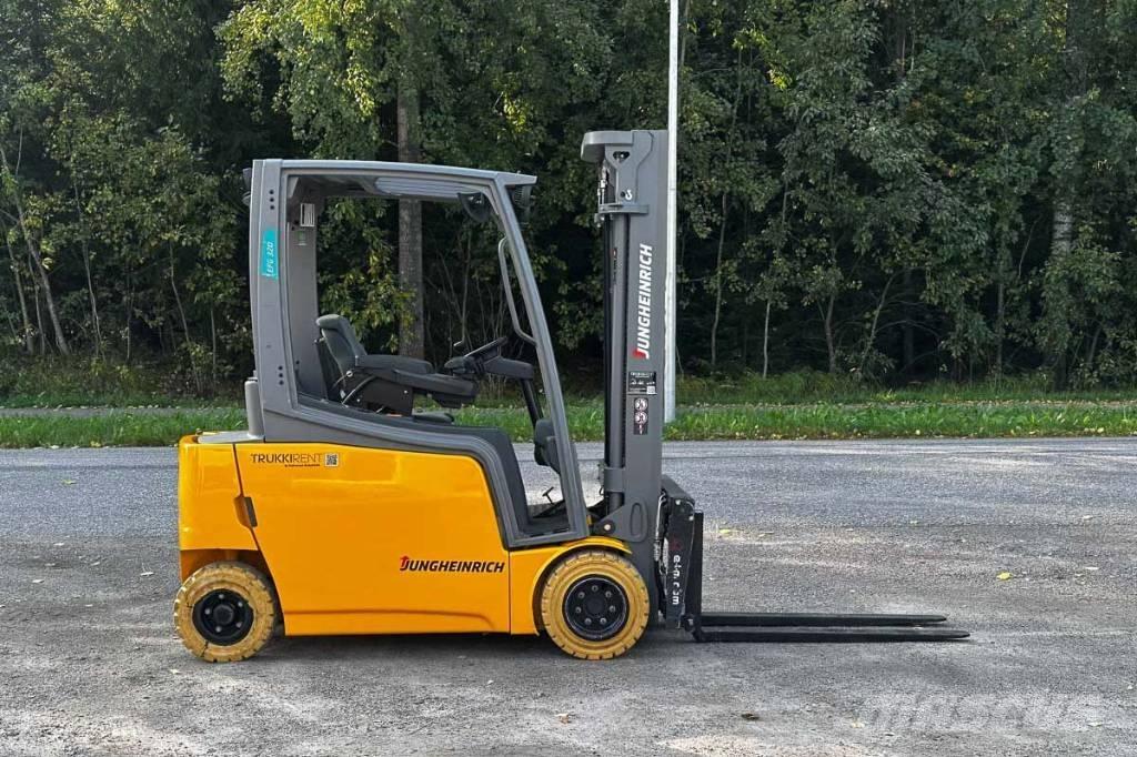 Jungheinrich EFG 320 バッテリーフォークリフト
