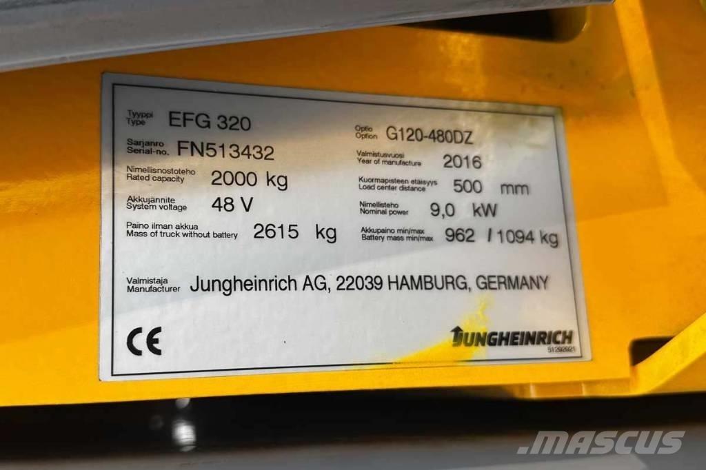 Jungheinrich EFG 320 バッテリーフォークリフト