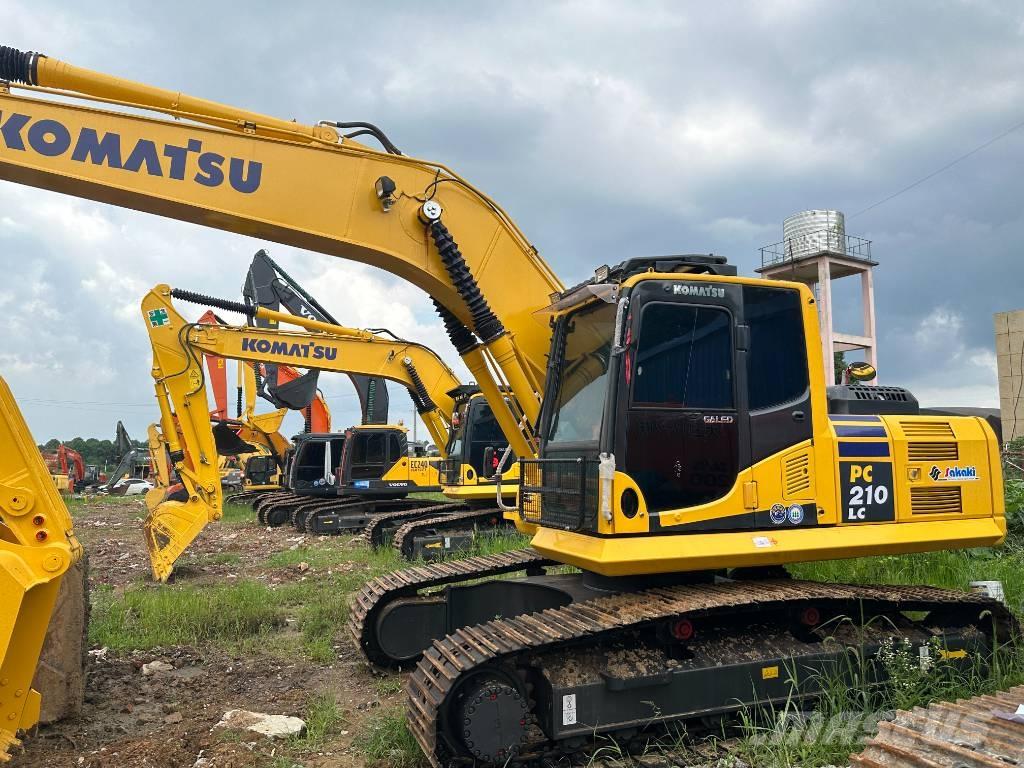 Komatsu PC 210-8 大型油圧ショベル12t以上（パワーショベル・ユンボ）