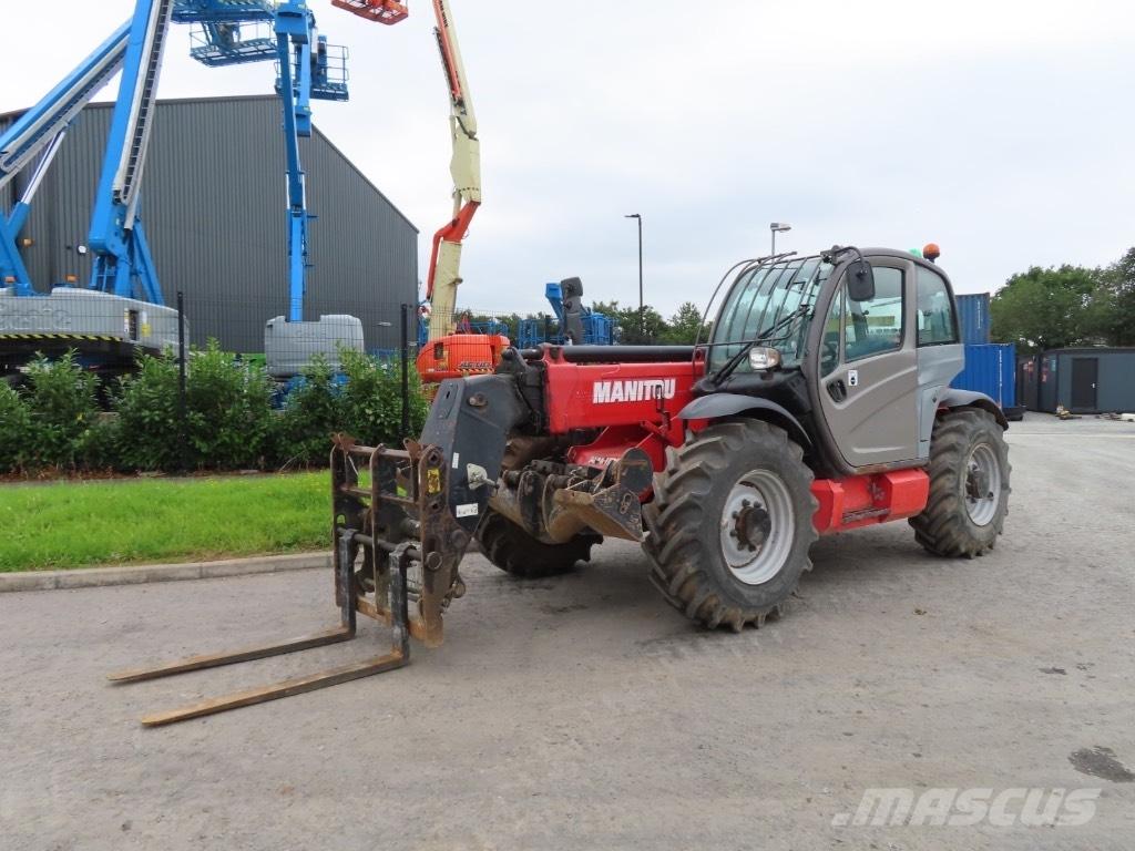 Manitou MT 1335 テレスコーピックハンドラー