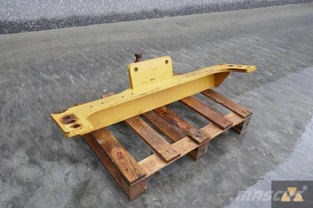 CAT 140M Drawbar その他部品