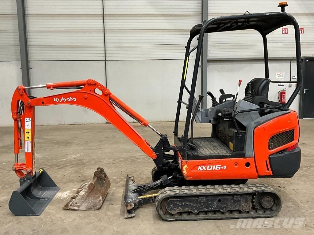 Kubota KX 016-4 ミニ油圧ショベル 7t以下（ミニユンボ・ミニディガー）