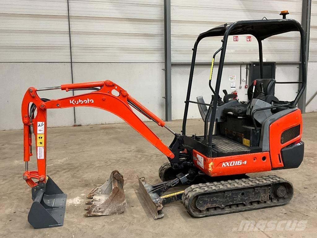 Kubota KX 016-4 ミニ油圧ショベル 7t以下（ミニユンボ・ミニディガー）