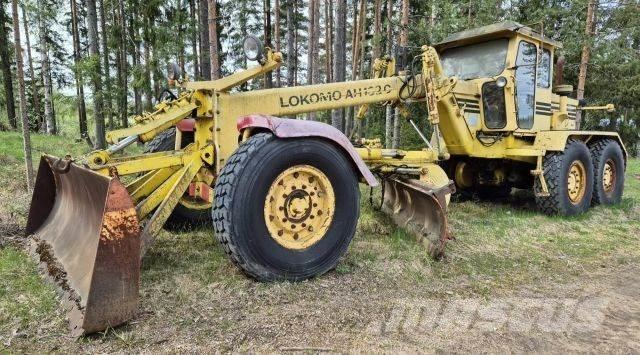 Lokomo AH 132 C モーターグレーダー