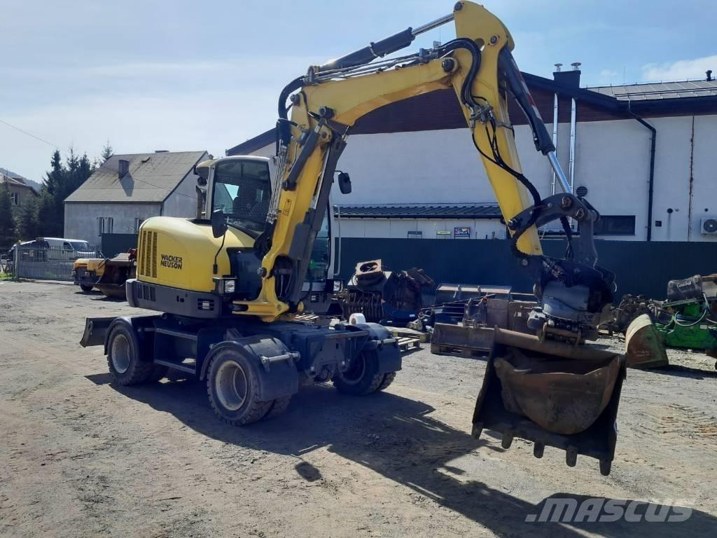 Wacker Neuson EW 65 ホイール式油圧ショベル（パワーショベル・ユンボ・バックホー）