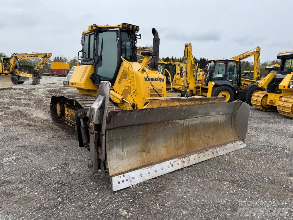Komatsu D 61 PX-24 ブルドーザー