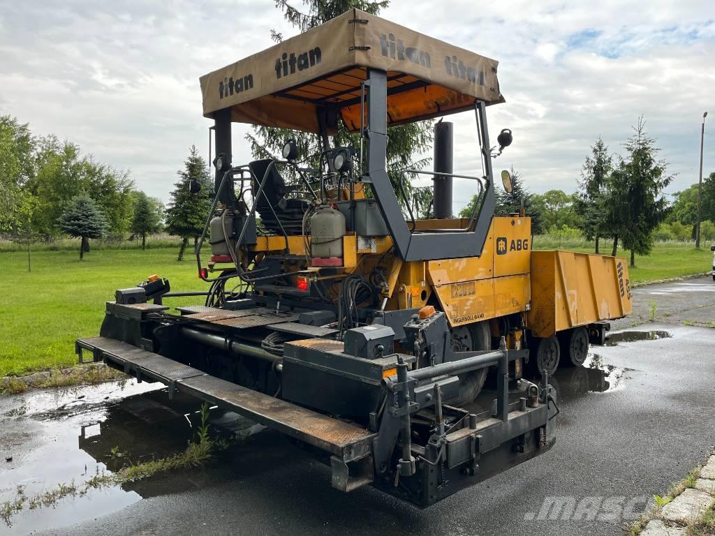 ABG Titan 455 アスファルトフィニッシャ