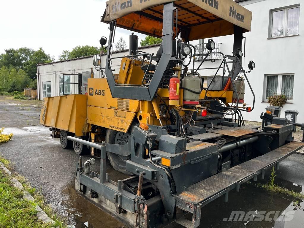 ABG Titan 455 アスファルトフィニッシャ