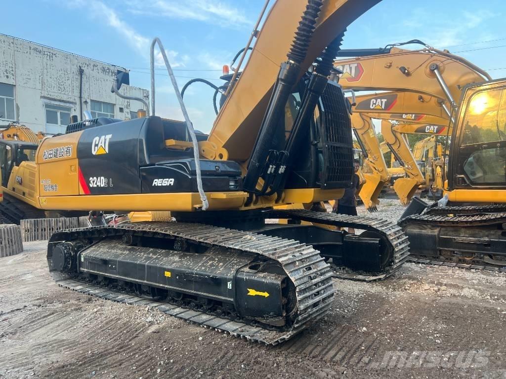 CAT 324D2L 大型油圧ショベル12t以上（パワーショベル・ユンボ）