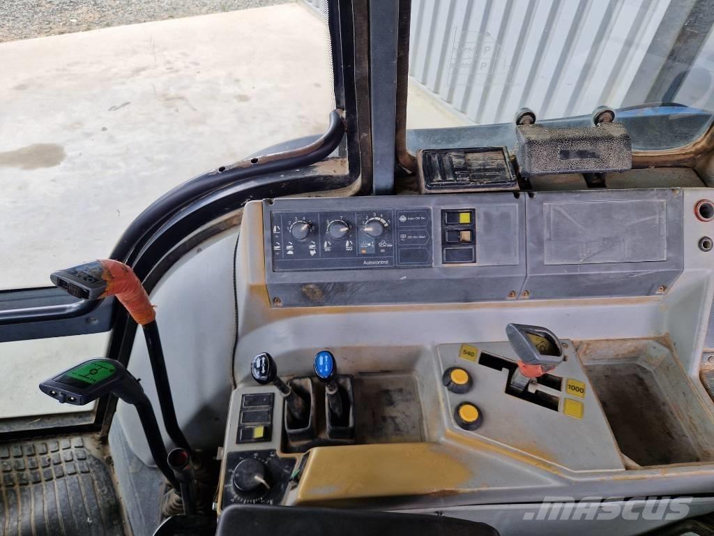 Valtra VALMET 6300 トラクター