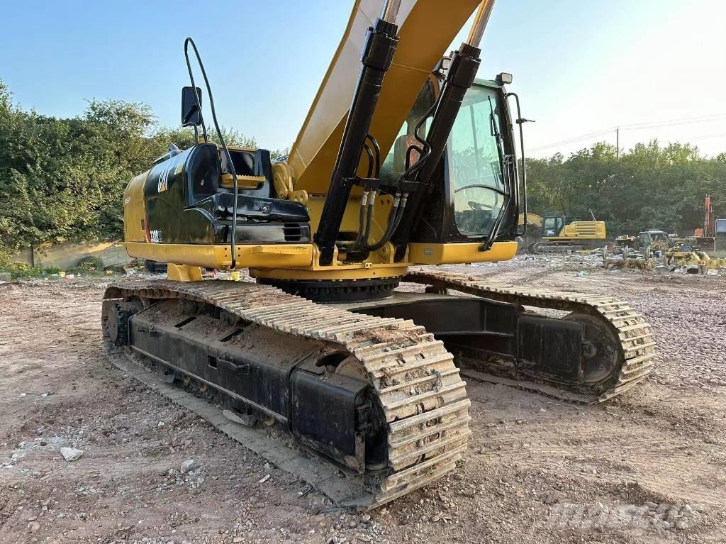 CAT 330 D L 大型油圧ショベル12t以上（パワーショベル・ユンボ）