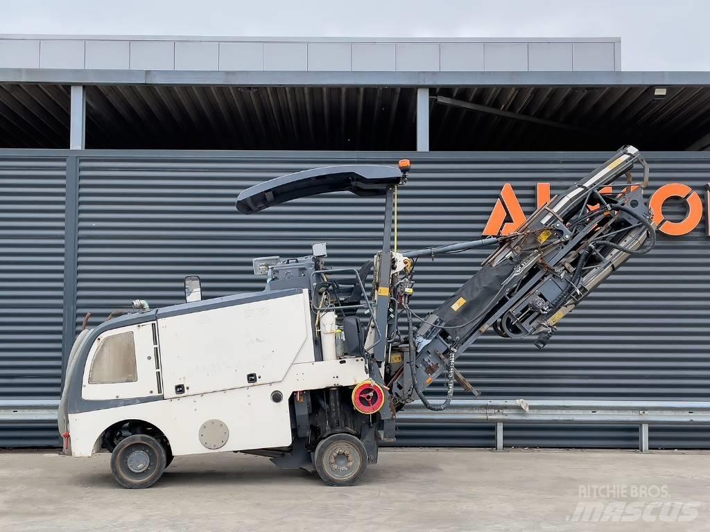 Wirtgen W 50 DC アスファルトコールドミリングマシーン