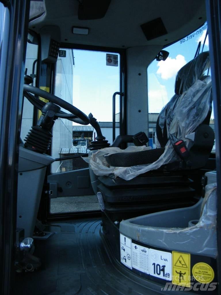 Yanmar v100 ホイールローダー・タイヤショベル