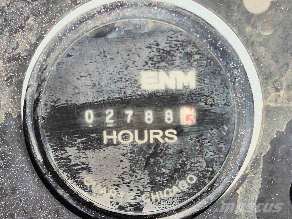 MEC 60J ブームリフト　屈伸型