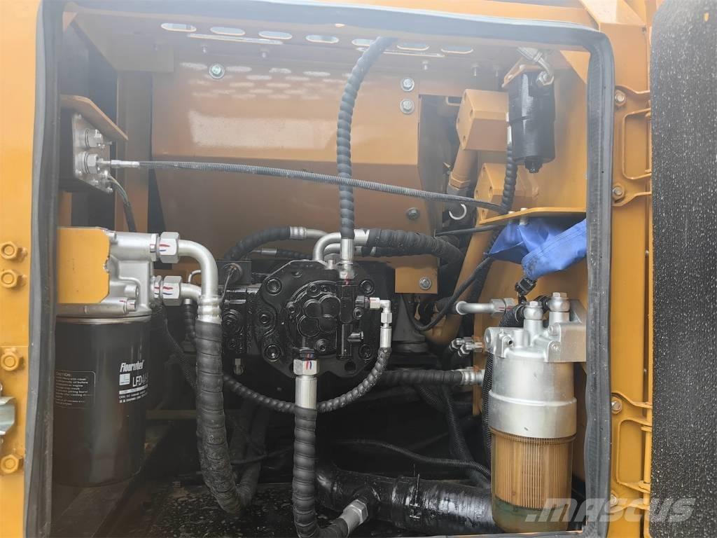 Sany SY135 C 大型油圧ショベル12t以上（パワーショベル・ユンボ）