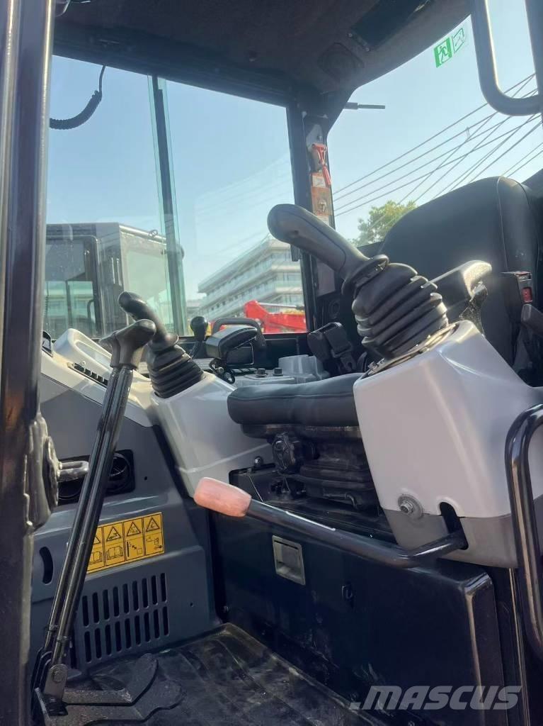 Yanmar Vio 55 ミニ油圧ショベル 7t以下（ミニユンボ・ミニディガー）