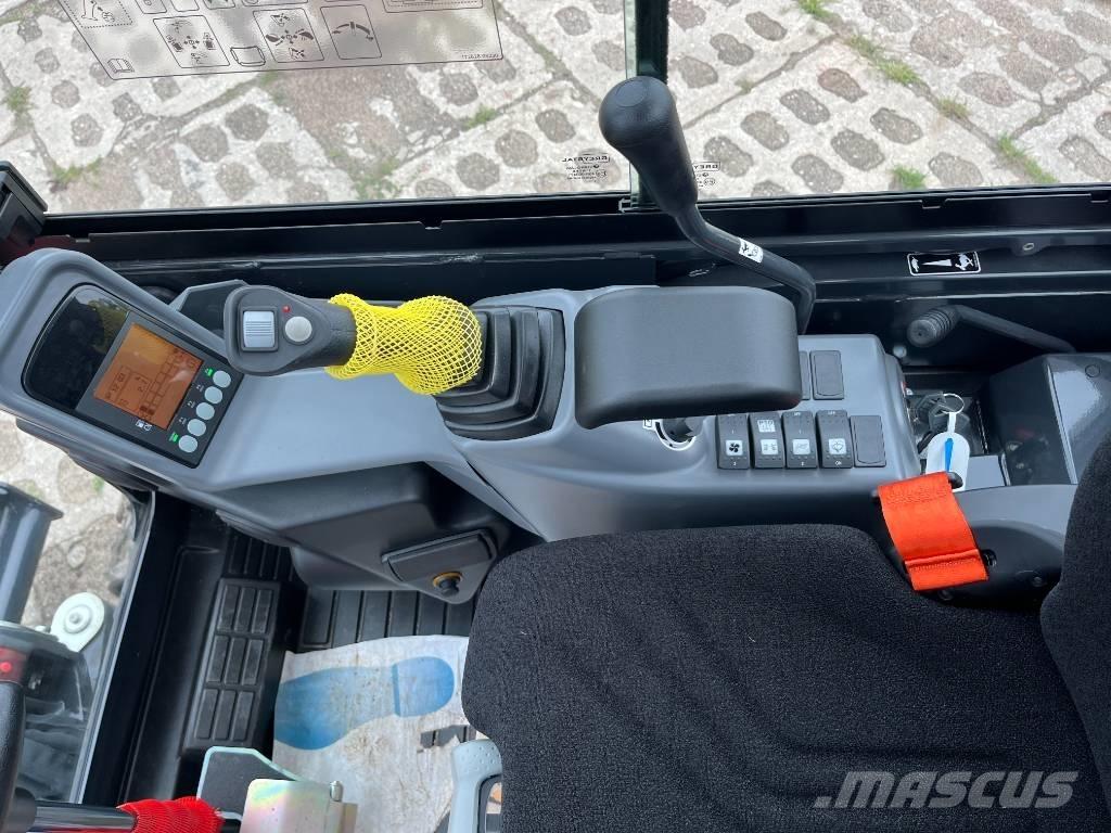 Yanmar SV 22 ミニ油圧ショベル 7t以下（ミニユンボ・ミニディガー）