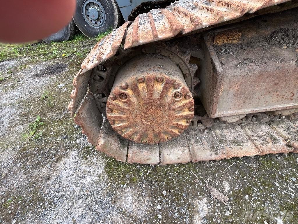 Komatsu PC 210-5 大型油圧ショベル12t以上（パワーショベル・ユンボ）