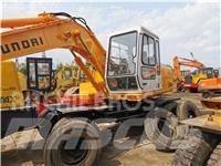 Hyundai R130WD ホイール式油圧ショベル（パワーショベル・ユンボ・バックホー）