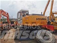 Hyundai R130WD ホイール式油圧ショベル（パワーショベル・ユンボ・バックホー）