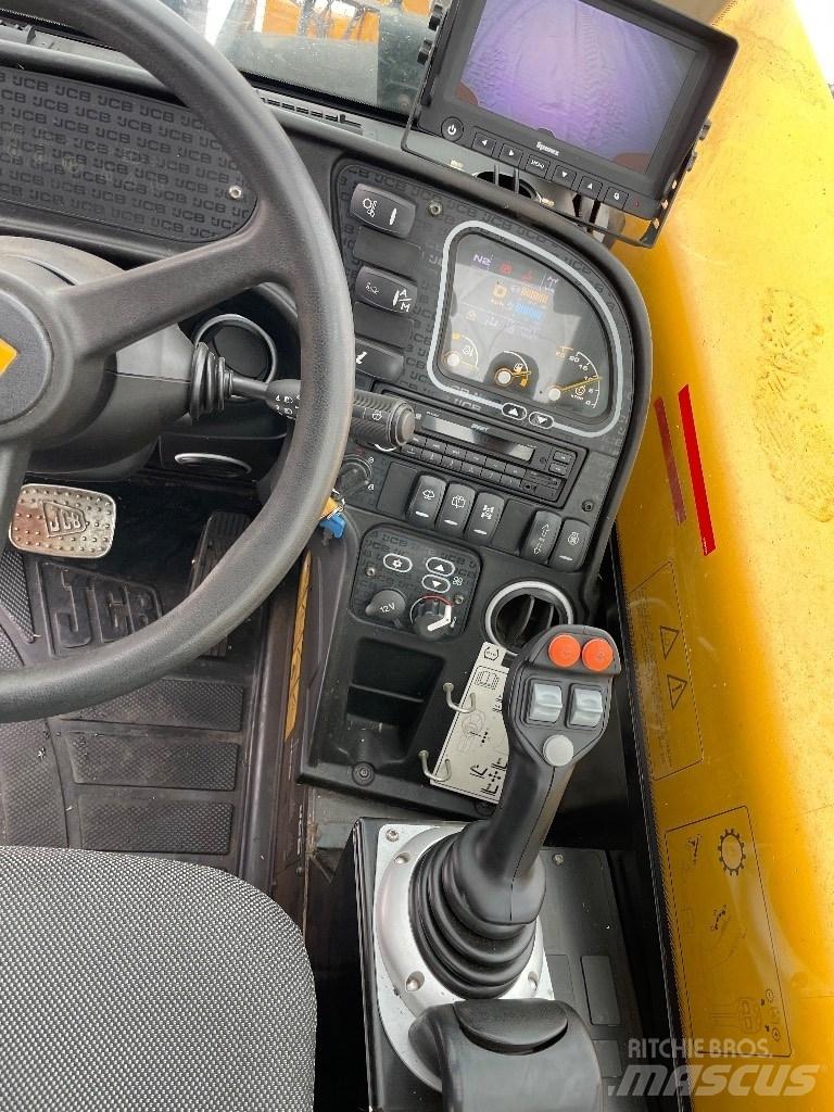 JCB 560-80 AGRI PLUS 農業用テレハンドラー