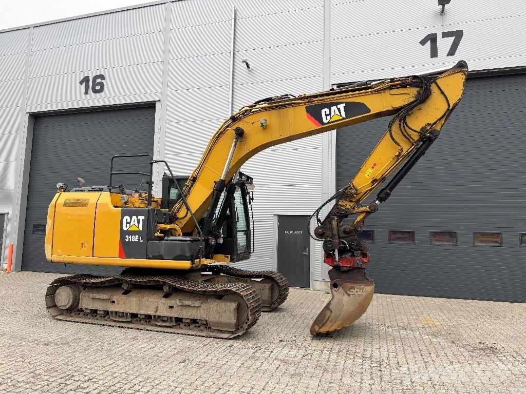CAT 318 E L 大型油圧ショベル12t以上（パワーショベル・ユンボ）