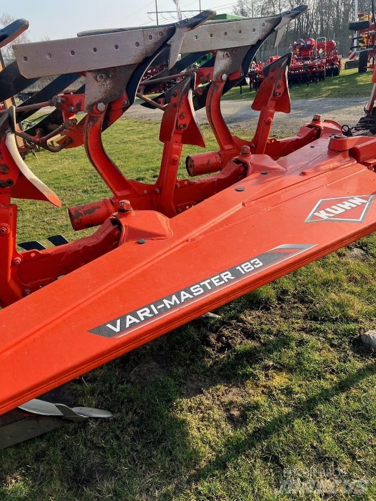 Kuhn Vari-Master 183 リバーシブルプラウ