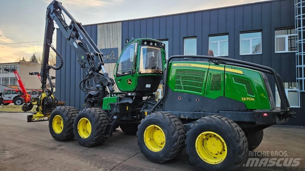 John Deere 1270 G ハーベスター