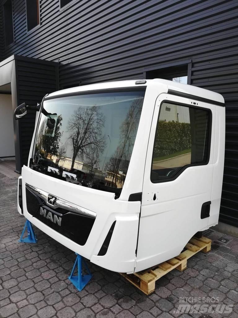 MAN TGL EURO 6 キャビン及び内装