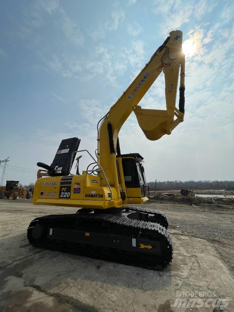 Komatsu PC 220 大型油圧ショベル12t以上（パワーショベル・ユンボ）