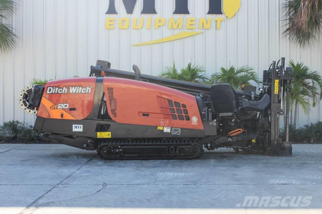 Ditch Witch JT20 水平掘削リグ
