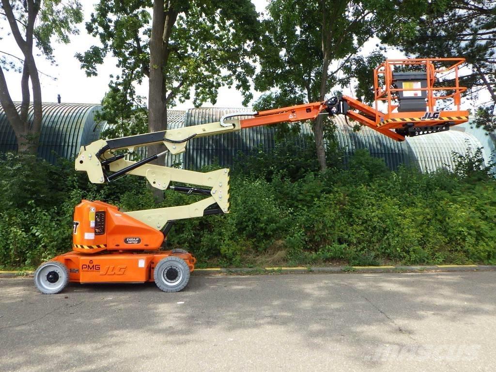 JLG E400AJPN ブームリフト　屈伸型