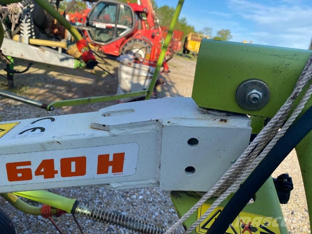 CLAAS VOLTO 640 H テッダー・テッダーレーキ