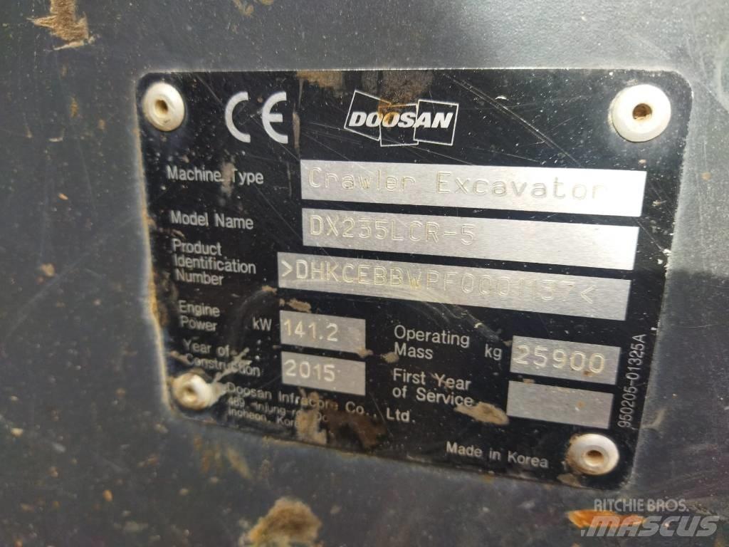Doosan DX 235 LCR 大型油圧ショベル12t以上（パワーショベル・ユンボ）