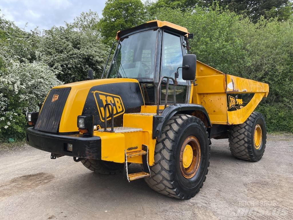 JCB 714 アーティキュレート式ダンプトラック