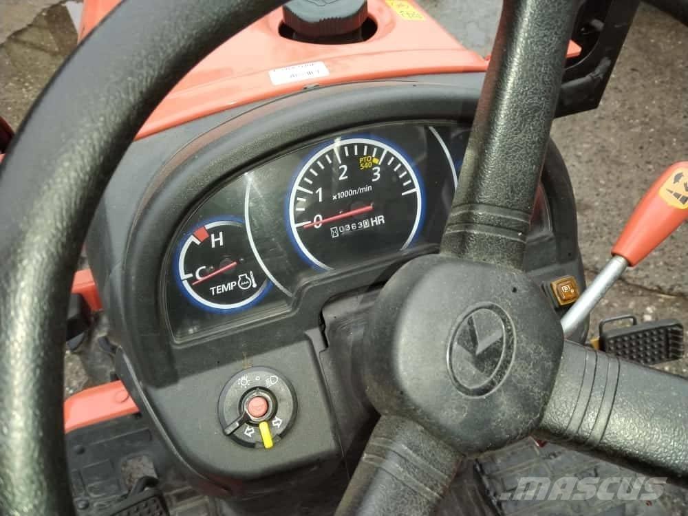 Kubota B 1181 コンパクトトラクター