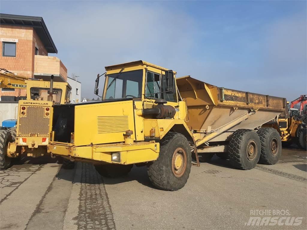 Volvo A25B 6x6 アーティキュレート式ダンプトラック