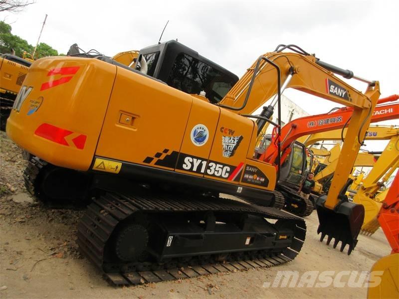 Sany SY 135 C 大型油圧ショベル12t以上（パワーショベル・ユンボ）