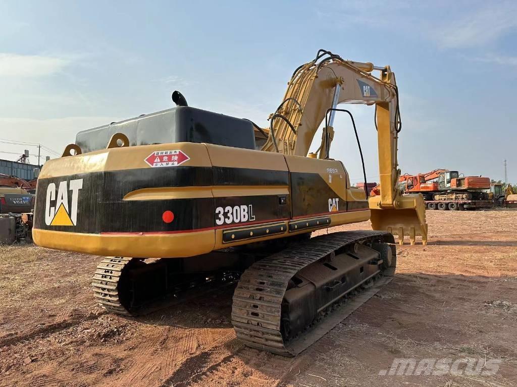 CAT 330 B 大型油圧ショベル12t以上（パワーショベル・ユンボ）