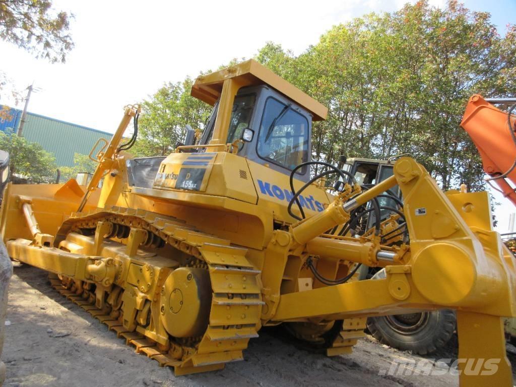 Komatsu D 155A ブルドーザー