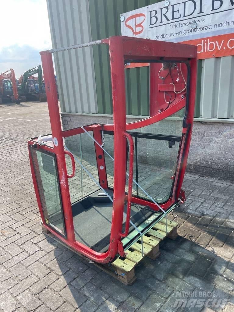 Volvo ECR25D キャビン及び内装