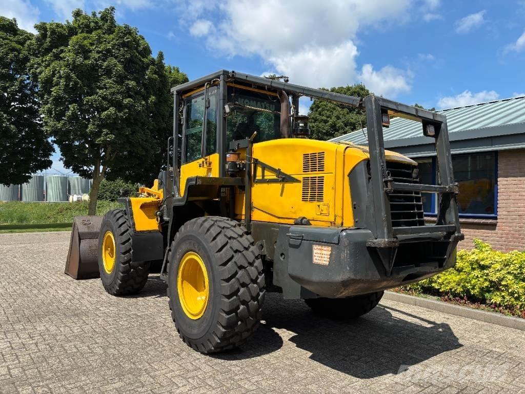 Komatsu WA 320-5 ホイールローダー・タイヤショベル