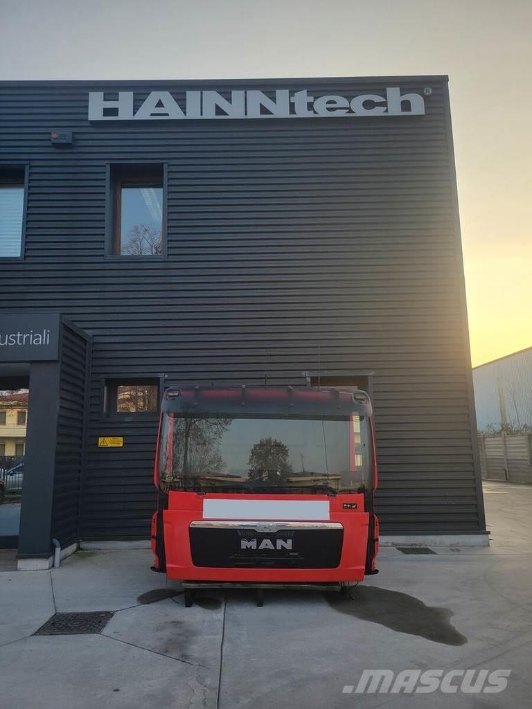 MAN TGL キャビン及び内装