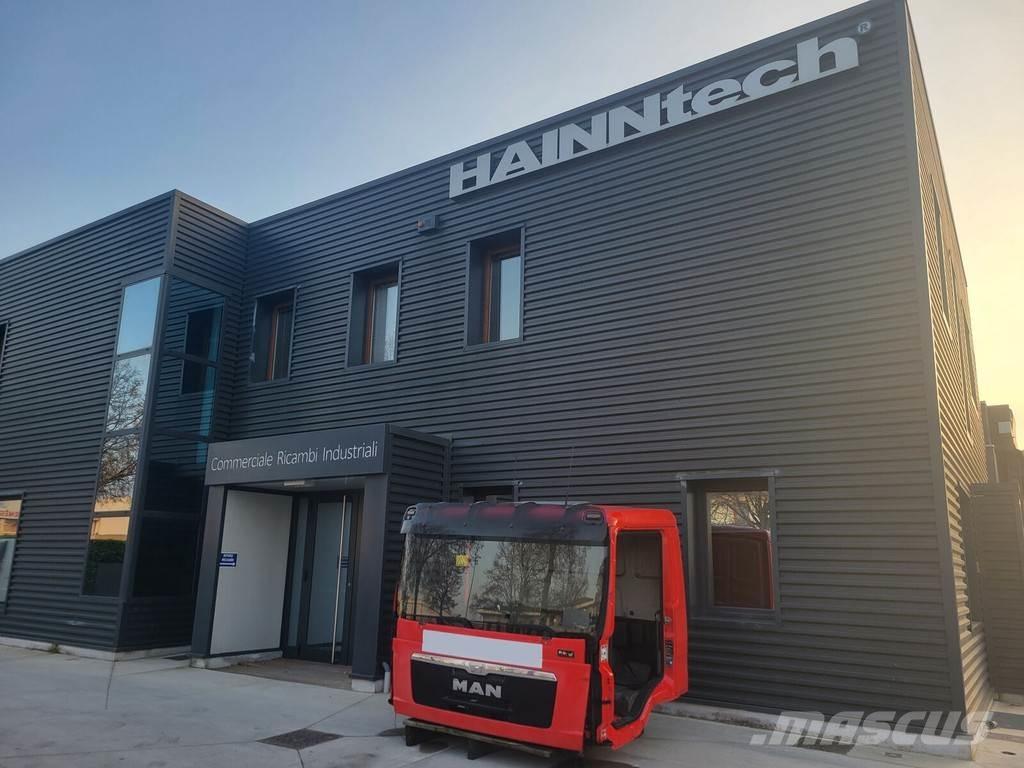 MAN TGL キャビン及び内装