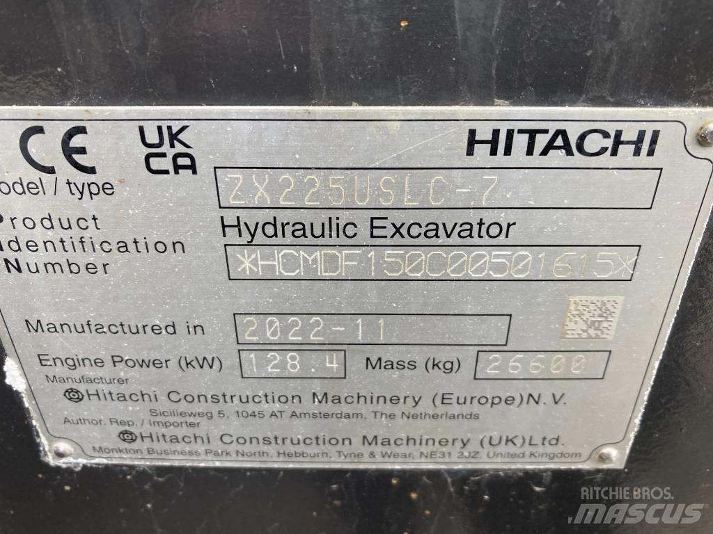 Hitachi ZX 225 US LC 大型油圧ショベル12t以上（パワーショベル・ユンボ）