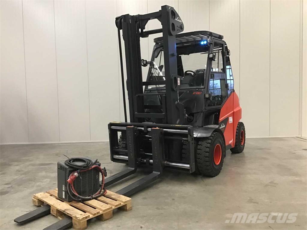 Linde E80 バッテリーフォークリフト